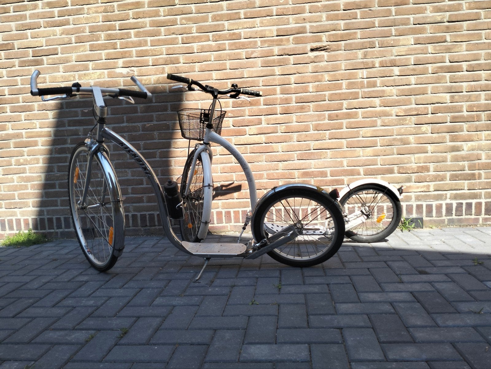 2x Kickbike step,  1x zilver. 1x wit  €100/step, Ophalen, Gebruikt, Kickbike, Kickbike