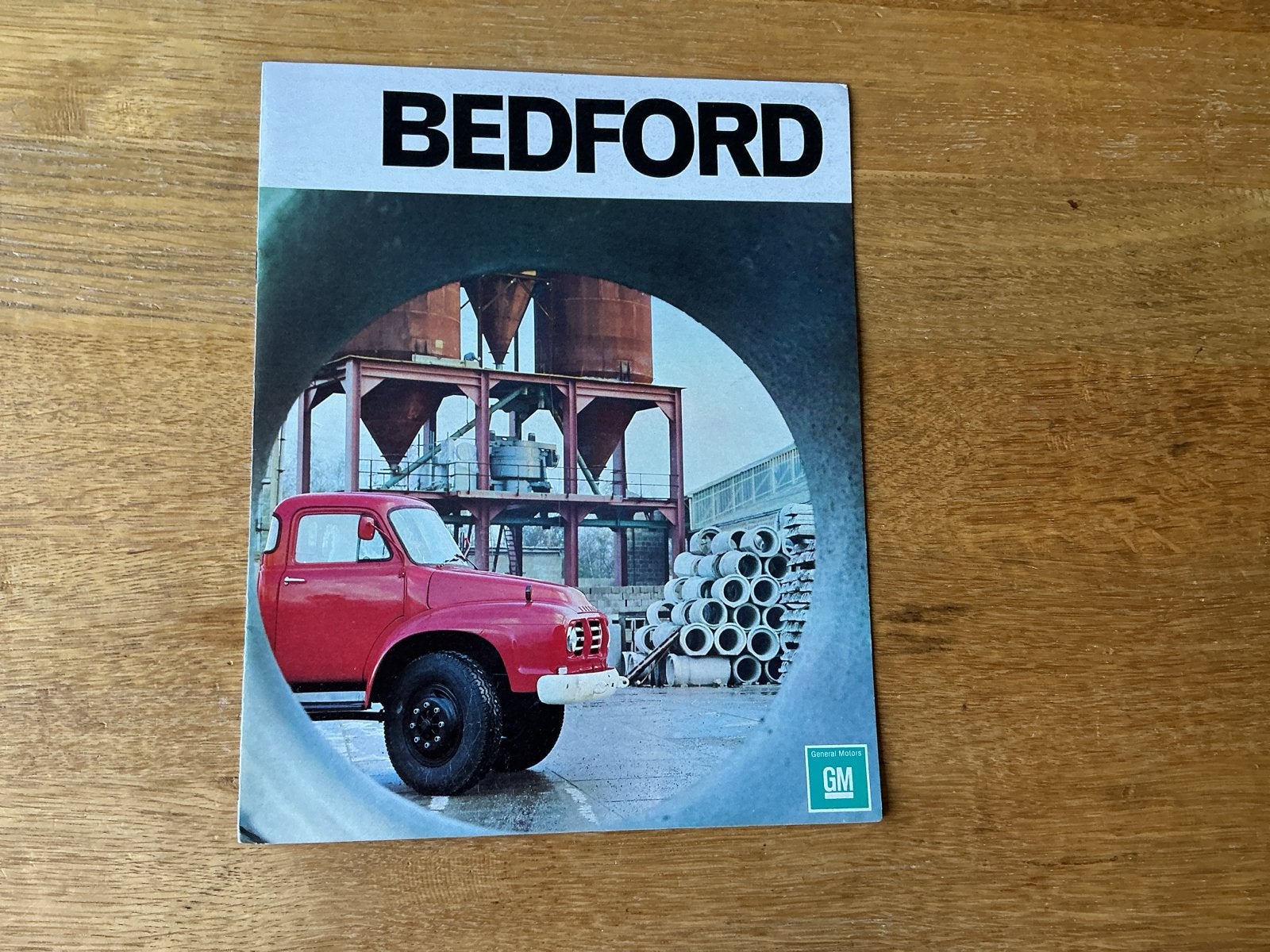 Bedford Vrachtwagen Folder - Origineel GM Continental 1970, Boeken, Ophalen of Verzenden, Zo goed als nieuw