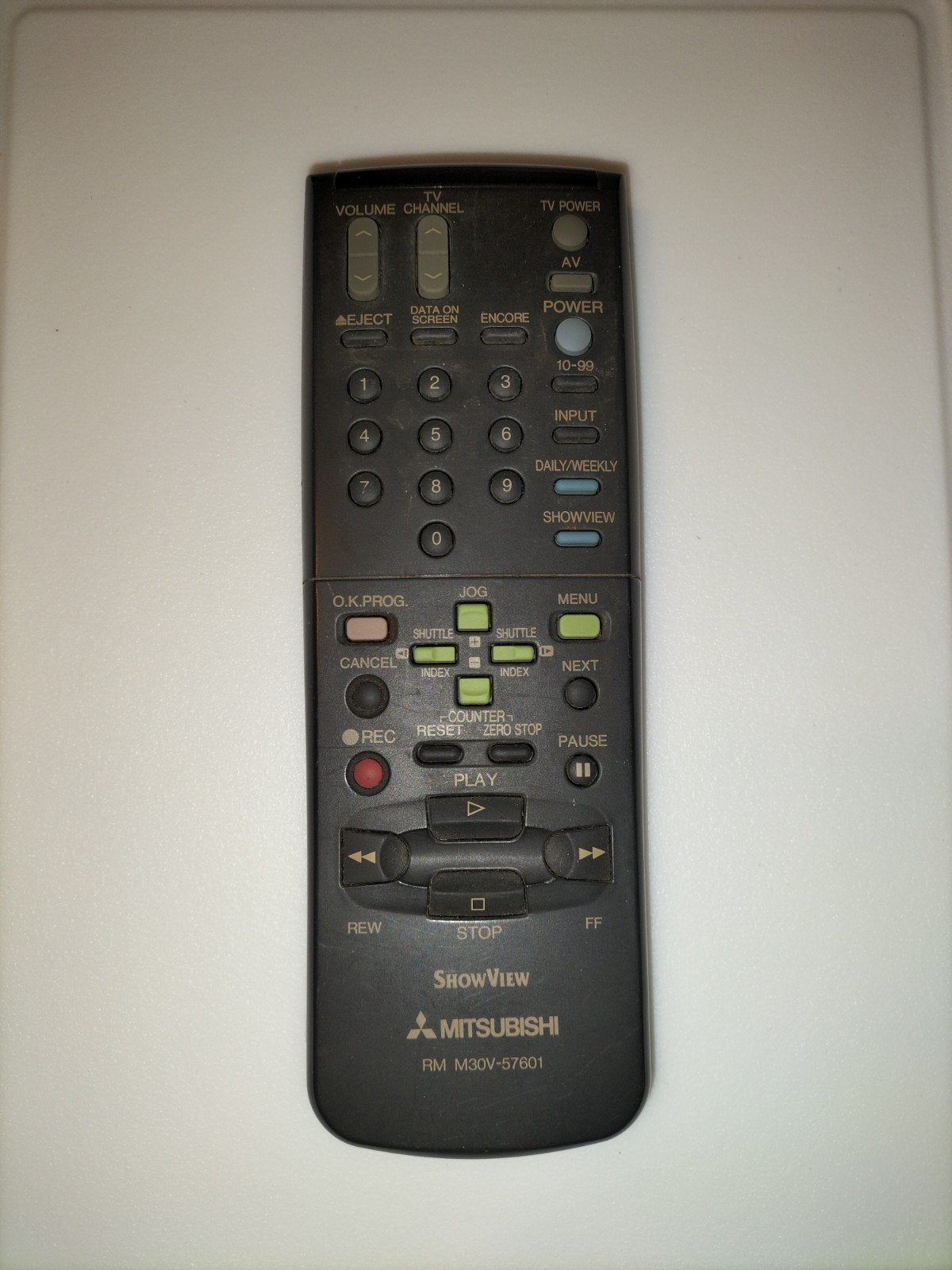Mitsubishi ShowView Afstandsbediening RM M30V-57601 VHS, Ophalen of Verzenden