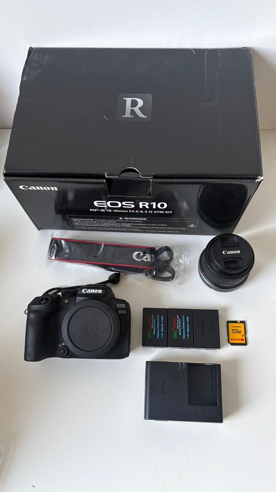 Canon EOS R10 + RF-S 18-45mm IS STM Kit | EXTRA’S ERBIJ, Zo goed als nieuw, 24 megapixels, Systeemcamera, Geheugenkaart