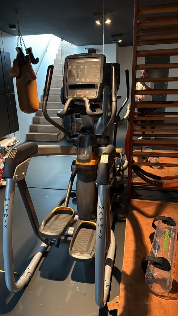 Matrix ascent/crosstrainer, Ophalen, Zo goed als nieuw, Crosstrainer