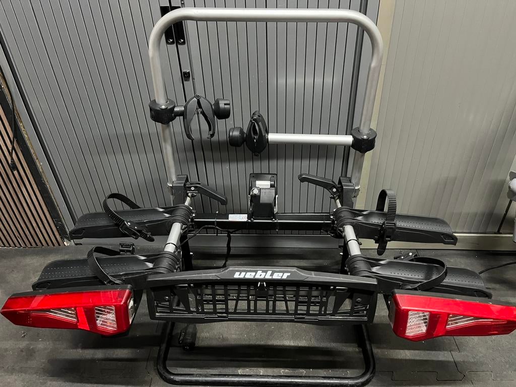 Uebler F24 fiestendrager voor 2 ( elektreische) fiesten, Ophalen, Gebruikt, Elektrische fiets, 2 fietsen