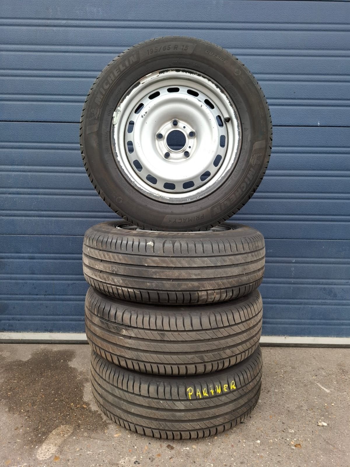 Peugeot Partner Berlingo Combo Zomer Banden Set 195-65-15 5x, 15 inch, -, -, Banden en Velgen