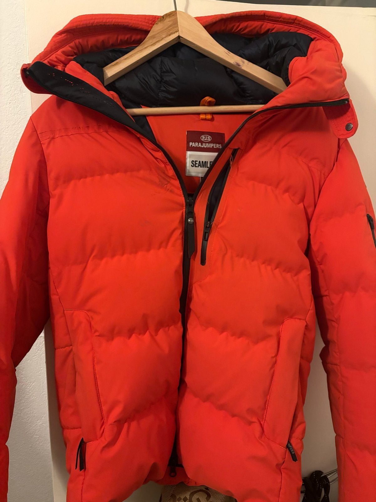 Parajumpers Seamless Jas Maat S - Oranje, Kleding | Heren, Jassen | Winter, Ophalen of Verzenden, Gedragen, Maat 46 (S) of kleiner