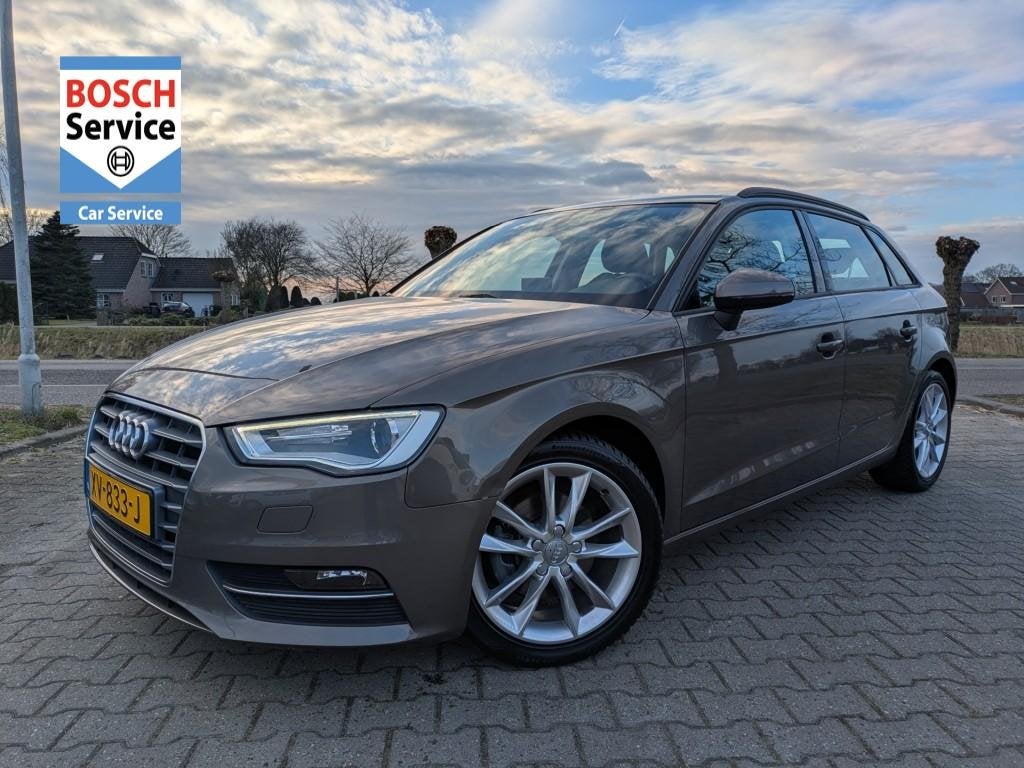 Audi A3 1.4 TFSI Ambition Pro Line S I Panoramo I Airco I Cr, Auto's, Audi, 125 pk, Gebruikt, Euro 6, 4 cilinders