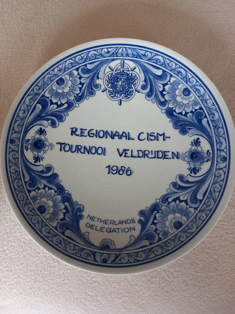 Siertegel militaria Marechaussee Marinier Navo KMA Landmacht, Verzamelen, Ophalen of Verzenden, Landmacht, Nederland, Overige typen