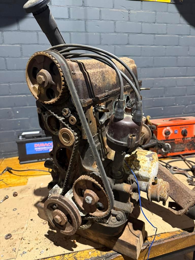 Ford transit OHC 2 liter pinto motor, Auto-onderdelen, Motor en Toebehoren, Ophalen, Ford
