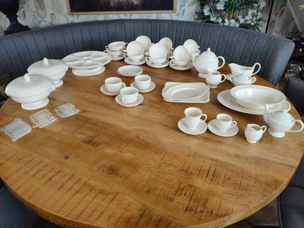 Wedgwood Edme Servies - Compleet en in uitstekende staat, Ophalen, Zo goed als nieuw, Aardewerk, Wedgwood