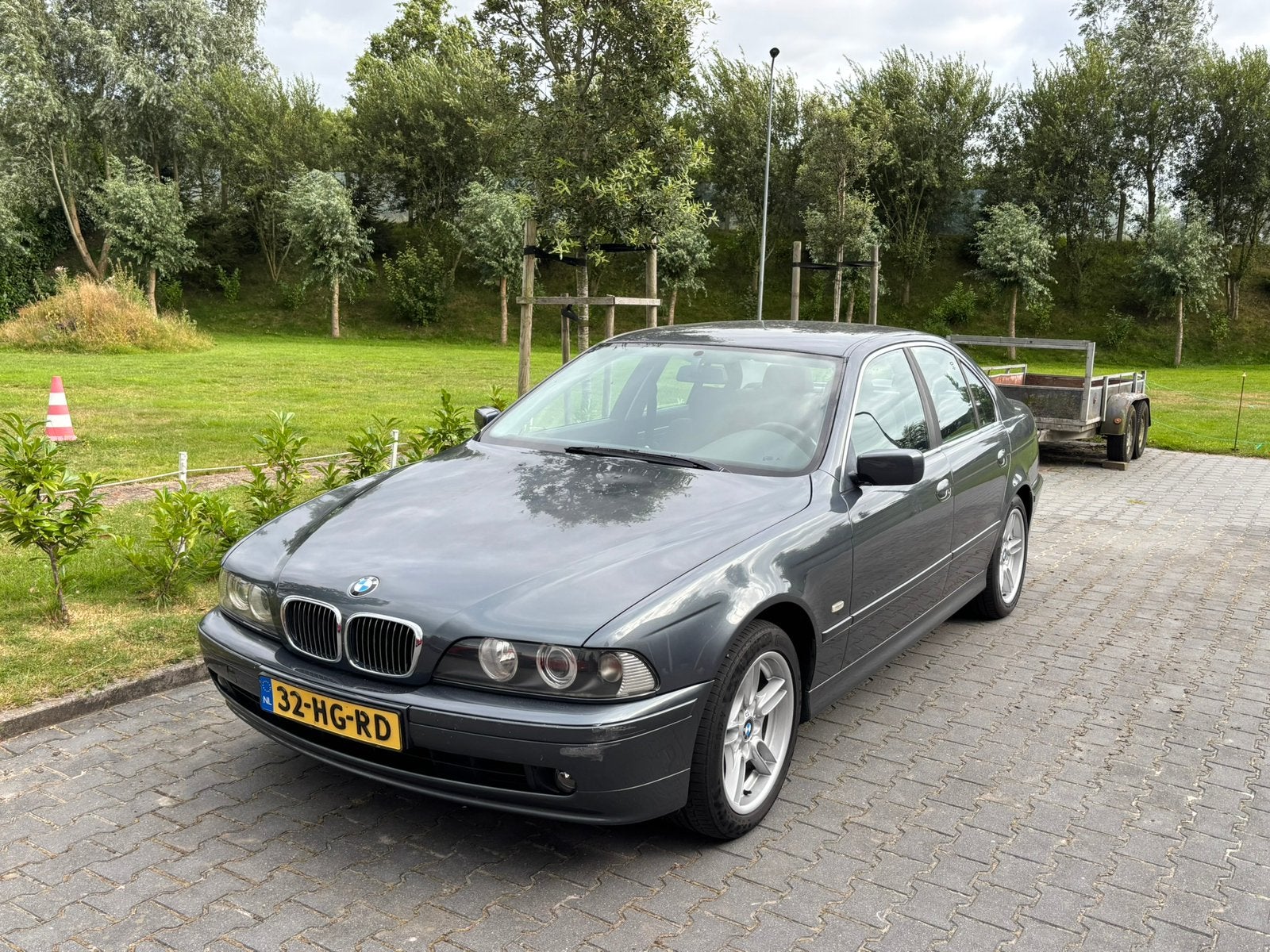BMW 5-Serie 2.2 I 520 2001 Grijs, Auto's, 2171 cc, Achterwielaandrijving, Handgeschakeld, 170 pk