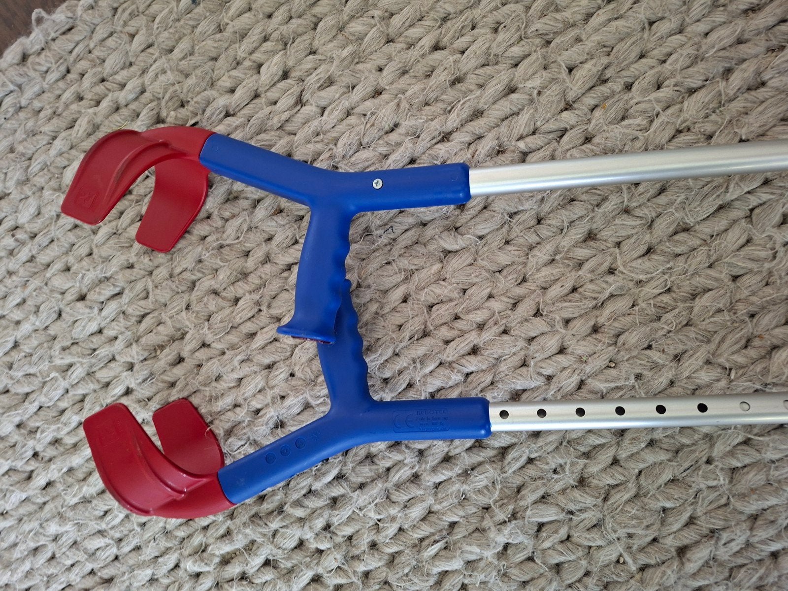 kinder krukken, Ophalen