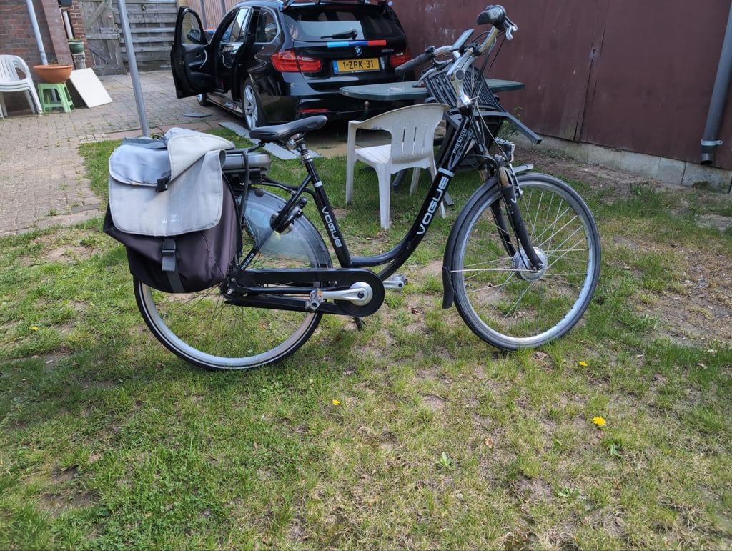 Prima e Bike van Vogue Premium, alles werkt, Ophalen, Zo goed als nieuw, 30 tot 50 km per accu, Overige merken