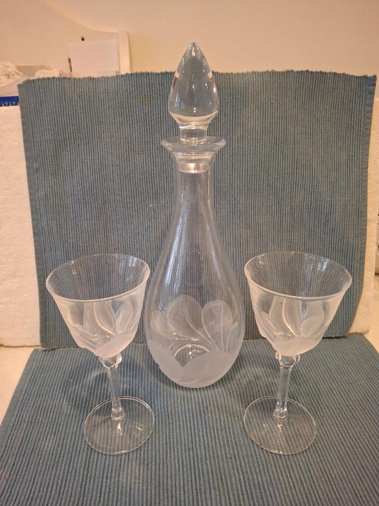 Crystal d'Arques - Durand - mooie karaf & 2 wijnglazen, Ophalen of Verzenden
