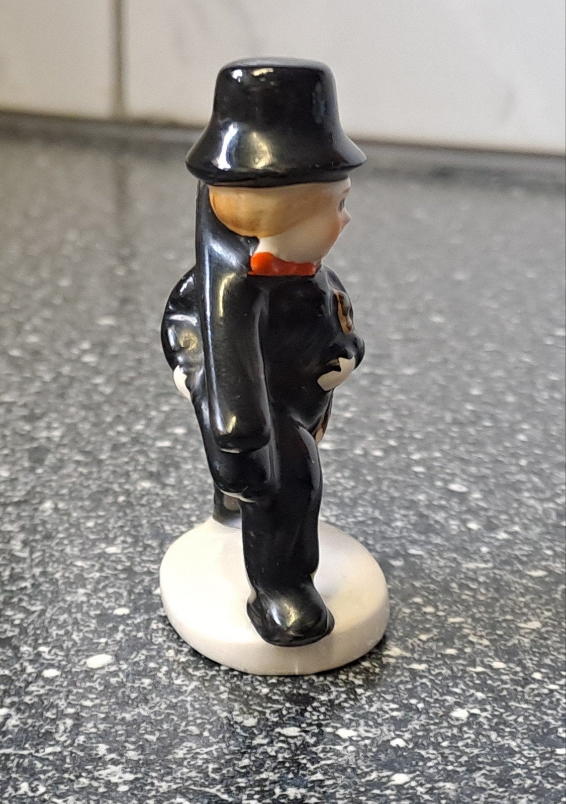 Vintage porseleinen beeldje van een schoorsteenveger., Ophalen of Verzenden, Zo goed als nieuw, N.v.t, N.v.t