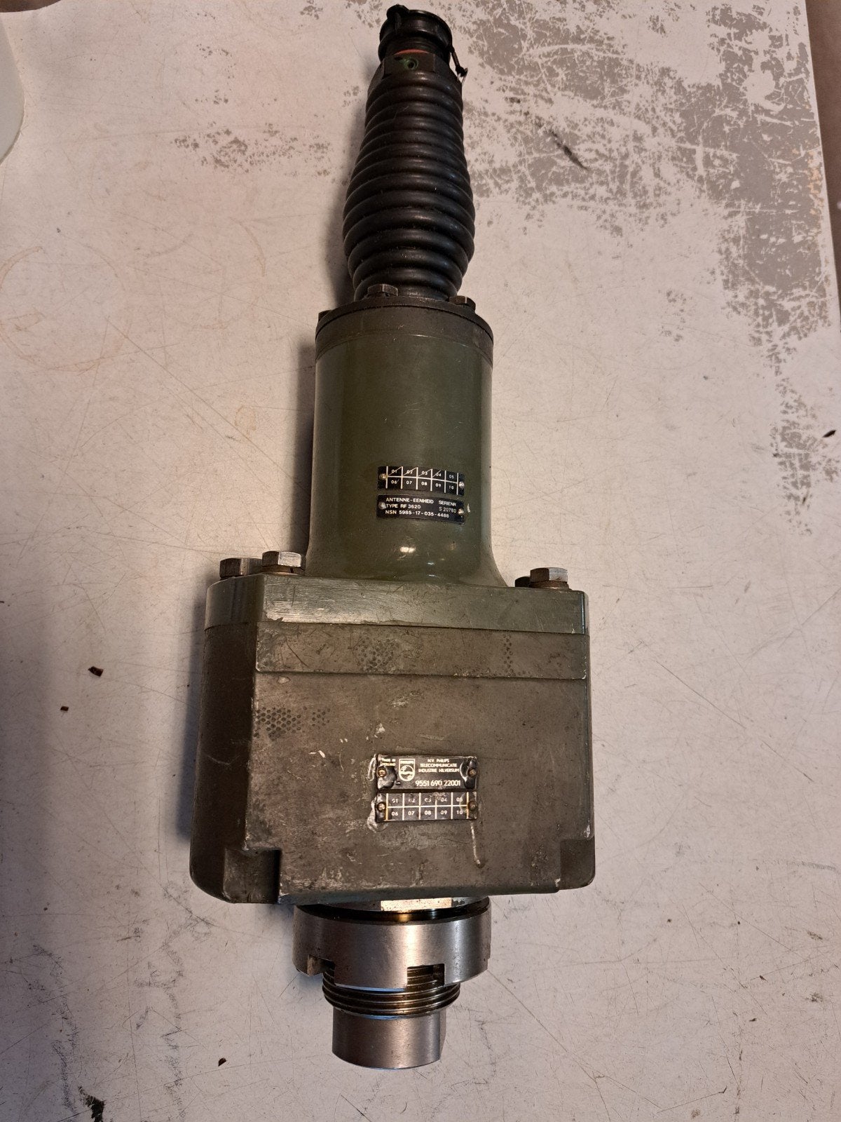 antenne eenheid RF 3620, Verzamelen, Ophalen of Verzenden, X, Nederland, Landmacht