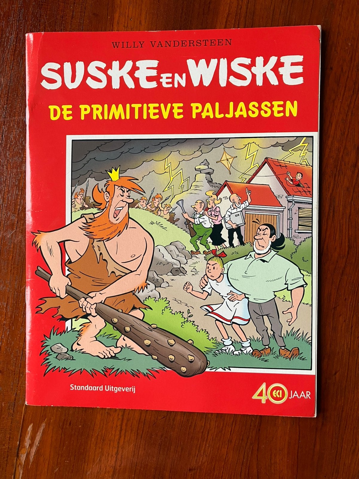Suske en Wiske. De primitieve paljassen, Eén stripboek, Ophalen of Verzenden, Gelezen