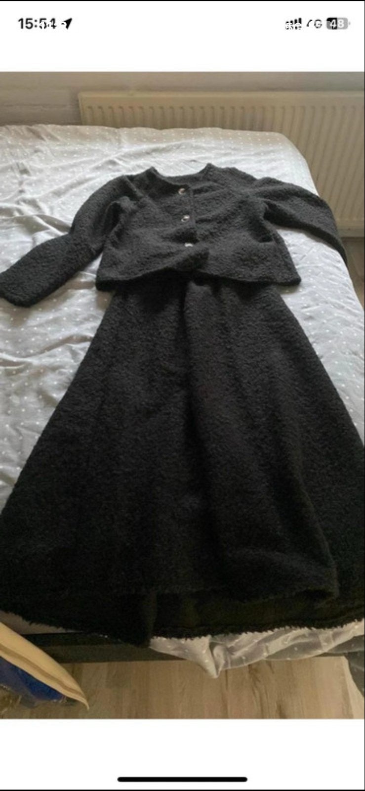 Zwart Bouclé Tweed Set: Jasje & Rok - Maat M, Kleding | Dames, Rokken, Maat 38/40 (M), Verzenden, Zwart, Zo goed als nieuw