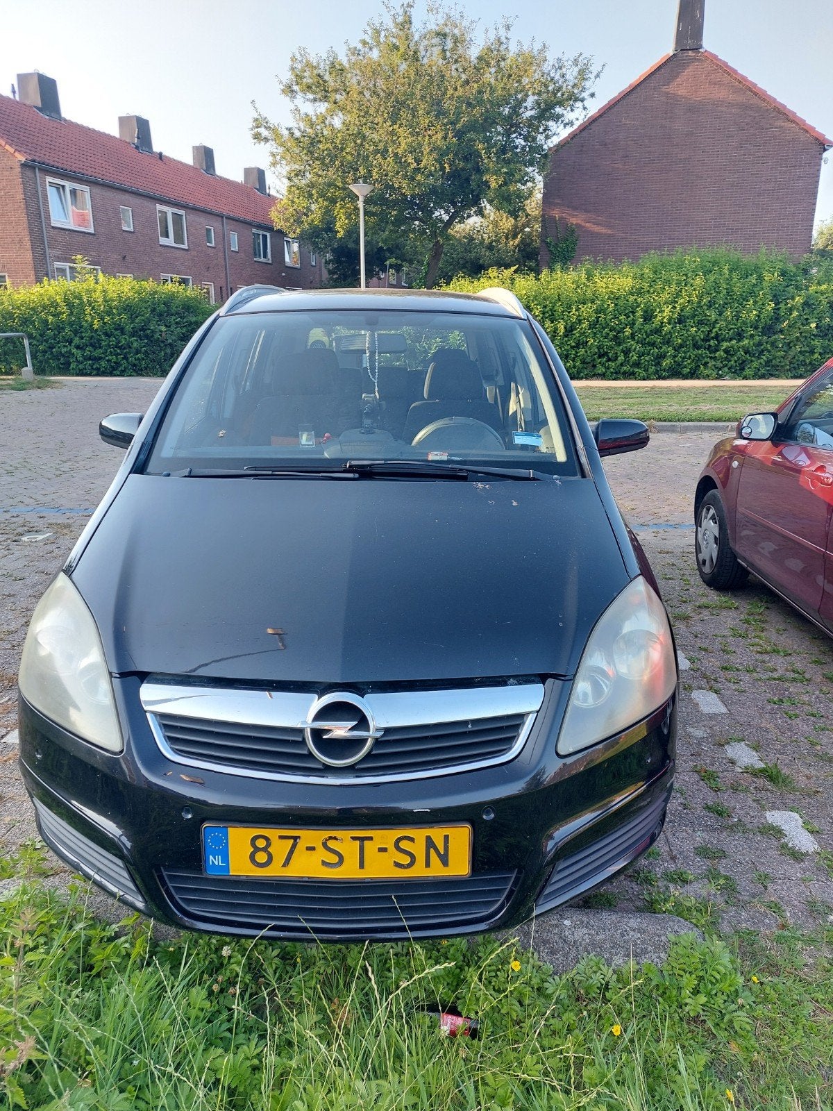 Opel Zafira 1.8 2006 Zwart, Auto's, 4 cilinders, Zwart, Origineel Nederlands, 1403 kg