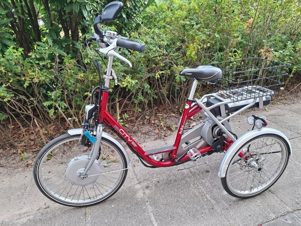 Huka elektrische driewieler, type City, 22 ínch, Ophalen, Zo goed als nieuw, Schijfrem, Huka