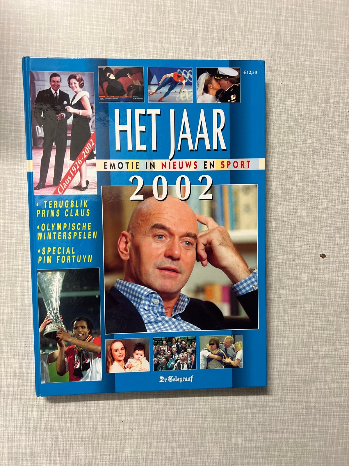 Het Jaar 2002 - Emotie in Nieuws en Sport - De Telegraaf, Ophalen of Verzenden, Zo goed als nieuw, Overige typen