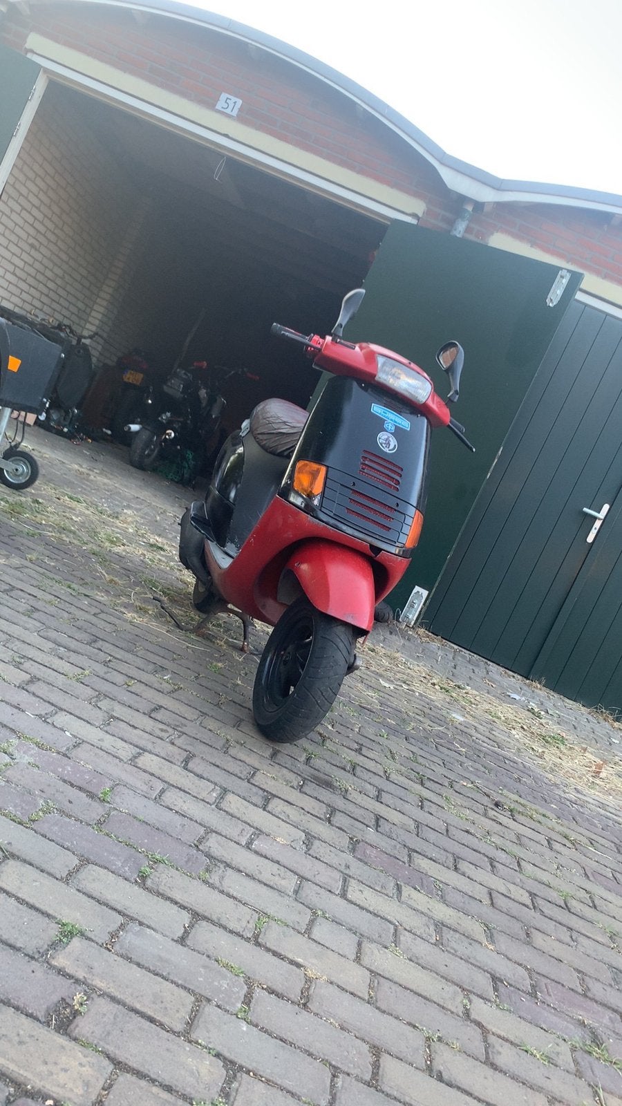 SKR 125 LC, Fietsen en Brommers, Scooters | Piaggio, Zo goed als nieuw, Overige modellen, Maximaal 45 km/u, Tweetakt, Ophalen