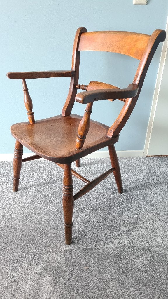Windsor Scroll Back chair, Ophalen
