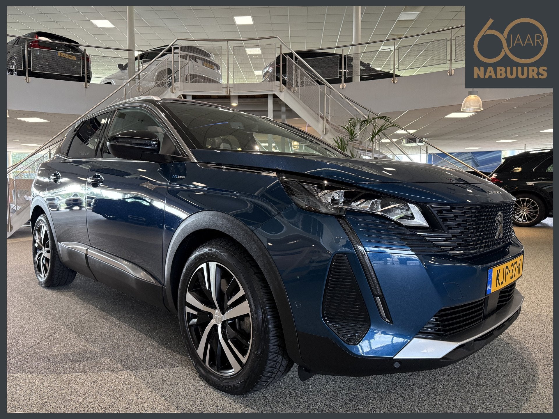 Peugeot 3008 1.6 HYbrid 225pk GT, Pano, Trekhaak, FOCAL audi, 12 maanden, Euro 6, 4 cilinders, Blauw