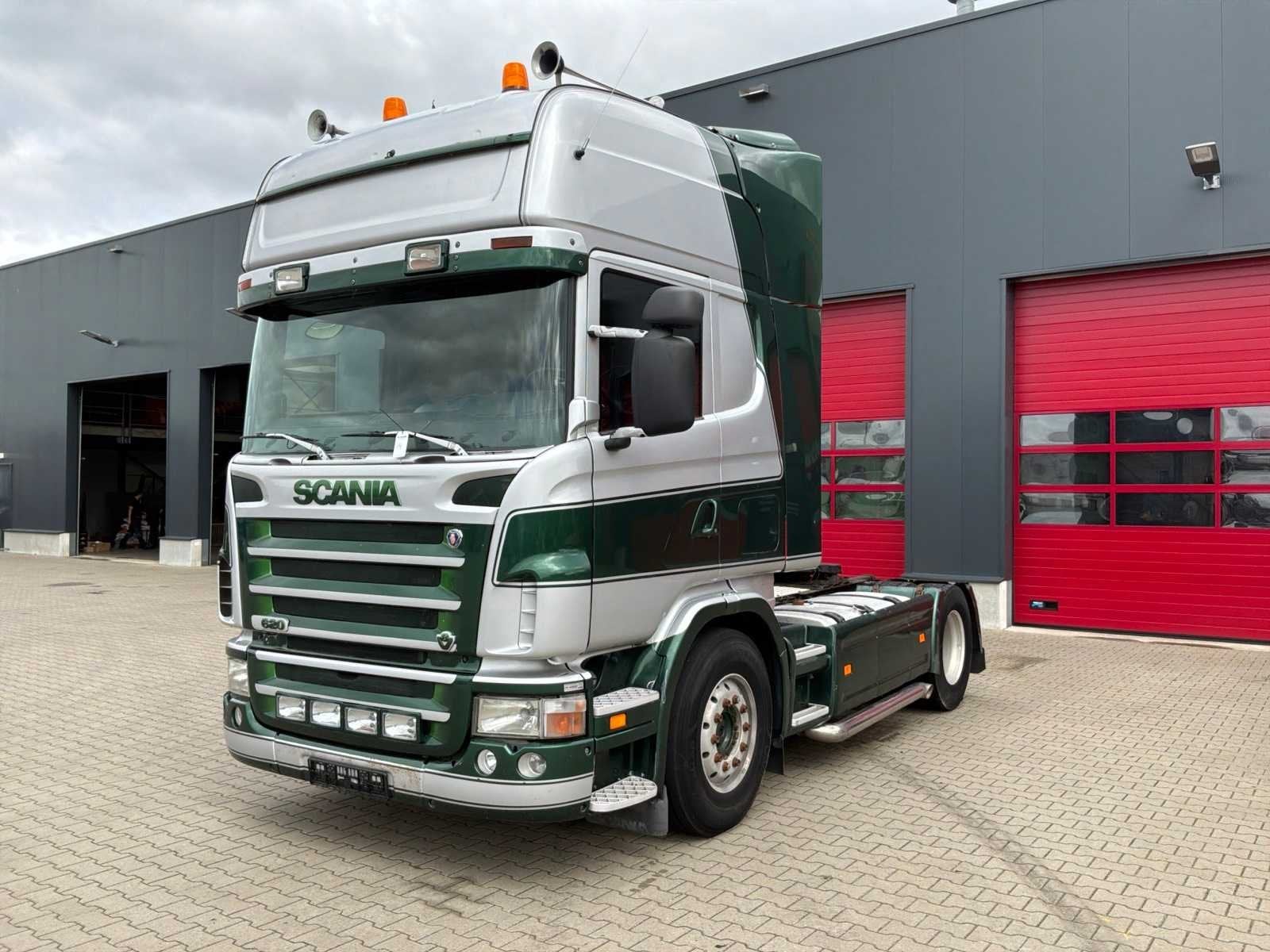 2004 scania 620 V8 Vrachtwagen, opleggertrekker, Auto's, Vrachtwagens, 481 pk, Scania, Overige brandstoffen, Origineel Nederlands