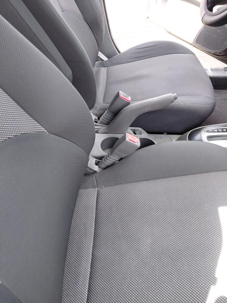 Kia rio 2008 automatic, Ophalen, Gebruikt