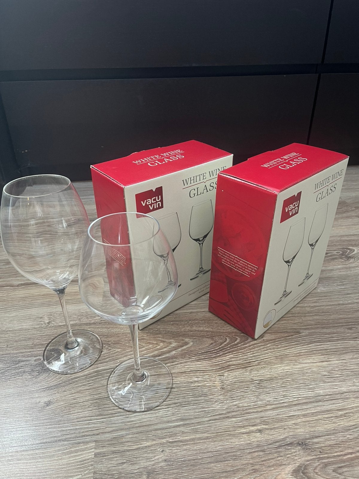 Wijnglazen 4 stuks nieuw + 2 extra, Ophalen, Nieuw, Overige typen