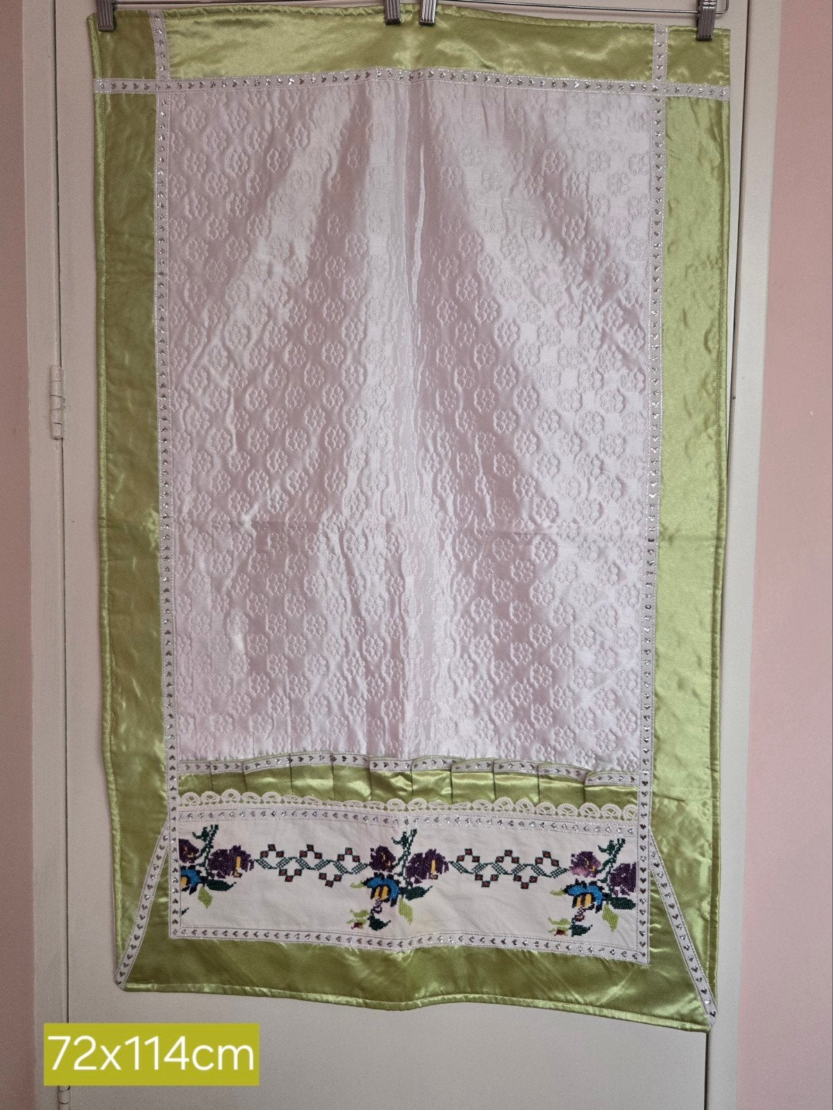 Mix-borduurwerk kleedje met bloemen, 72x114 cm | namazlık, Ophalen of Verzenden, Nieuw