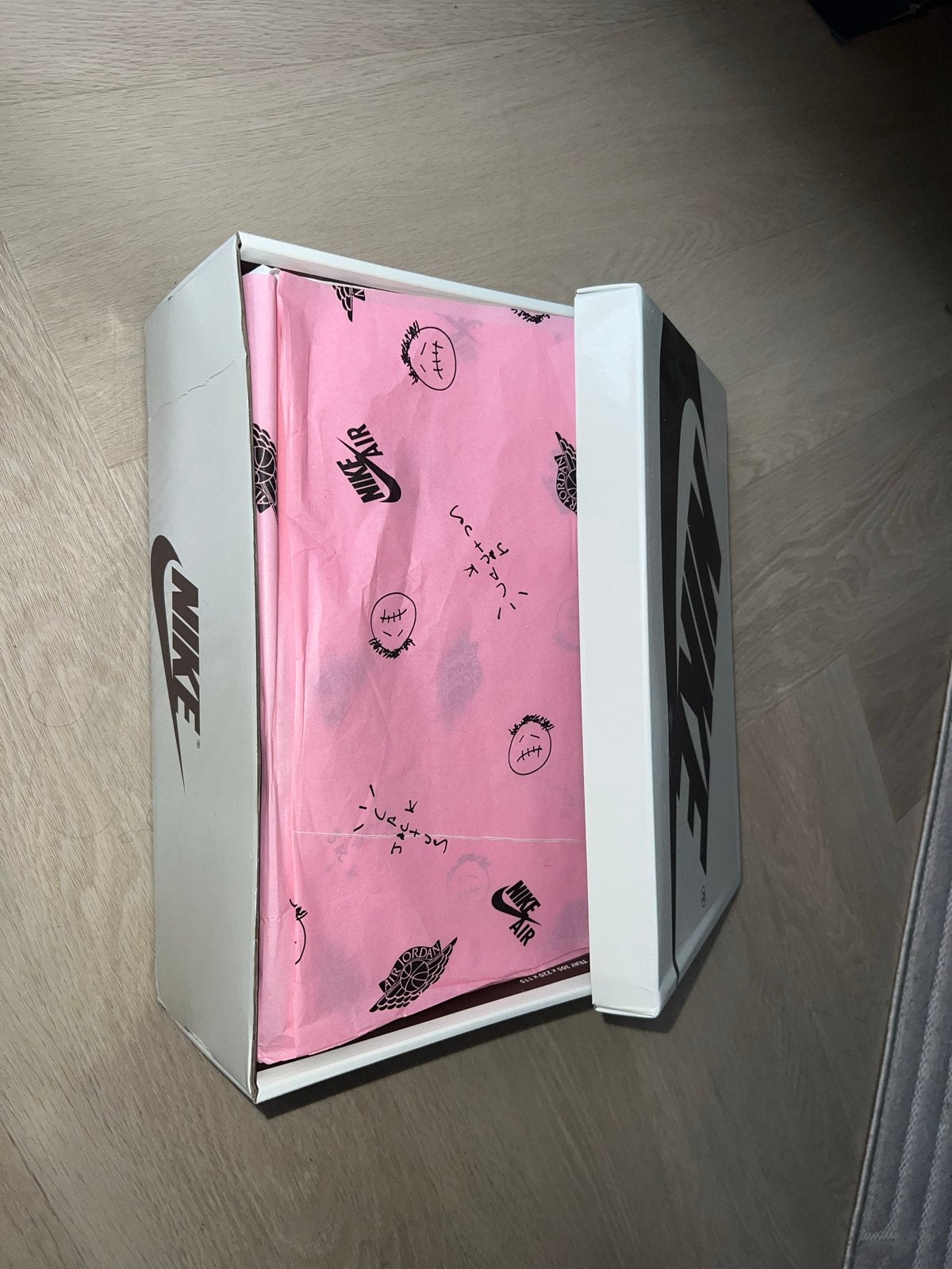 Air Jordan 1 Retro Low OG SP Travis Scott Velvet Brown, Ophalen of Verzenden, Nieuw, Zwart, Sneakers of Gympen