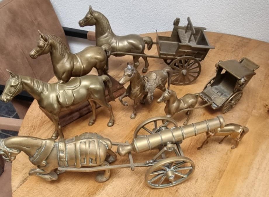 7 x Skulptuur van paarden van brons , koper of messing, Ophalen of Verzenden, Brons