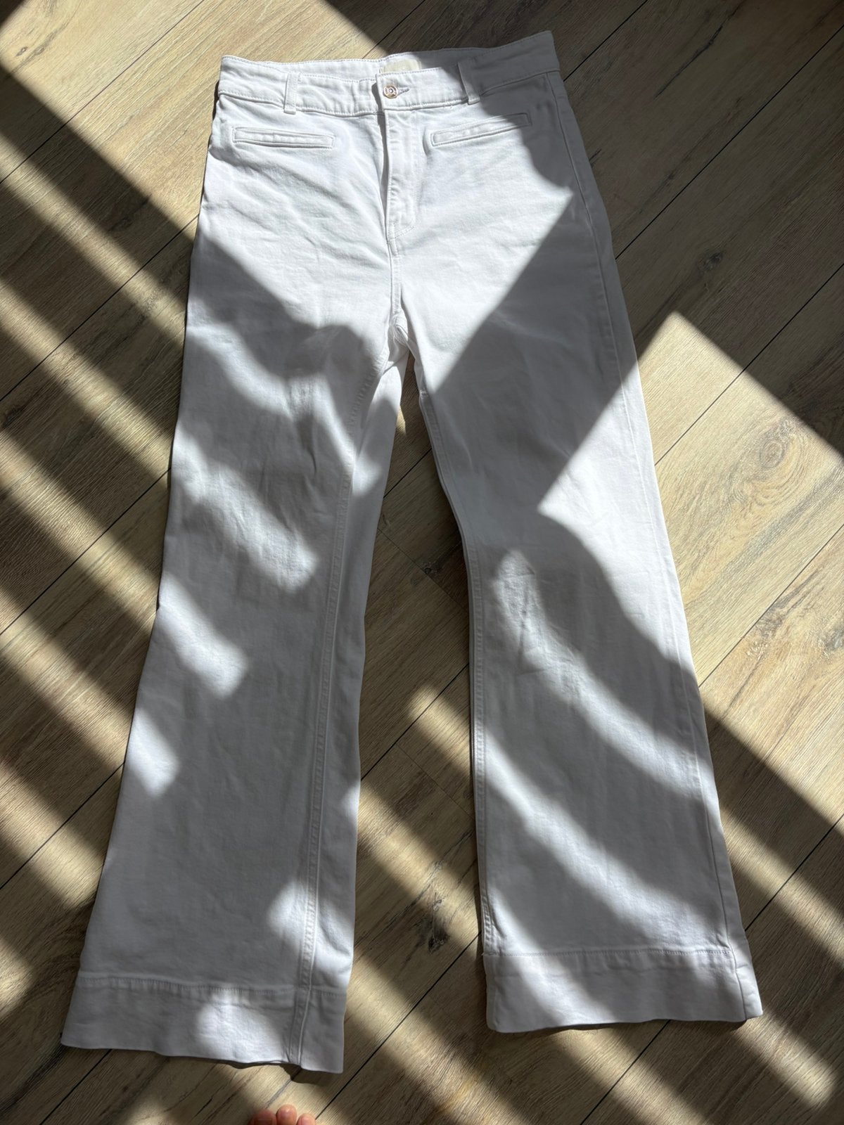 Witte flared jeans ZGAN!, Kleding | Dames, Ophalen of Verzenden, Zo goed als nieuw, Wit, W30 - W32 (confectie 38/40)