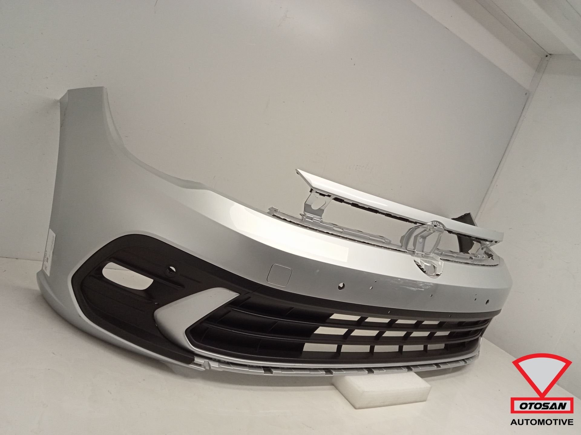 VW Polo 2G 2017-2021 Origineel! Voorbumper Bumper 4xPDC, Auto-onderdelen, Gebruikt, Volkswagen, Volkswagen AG, Bumper