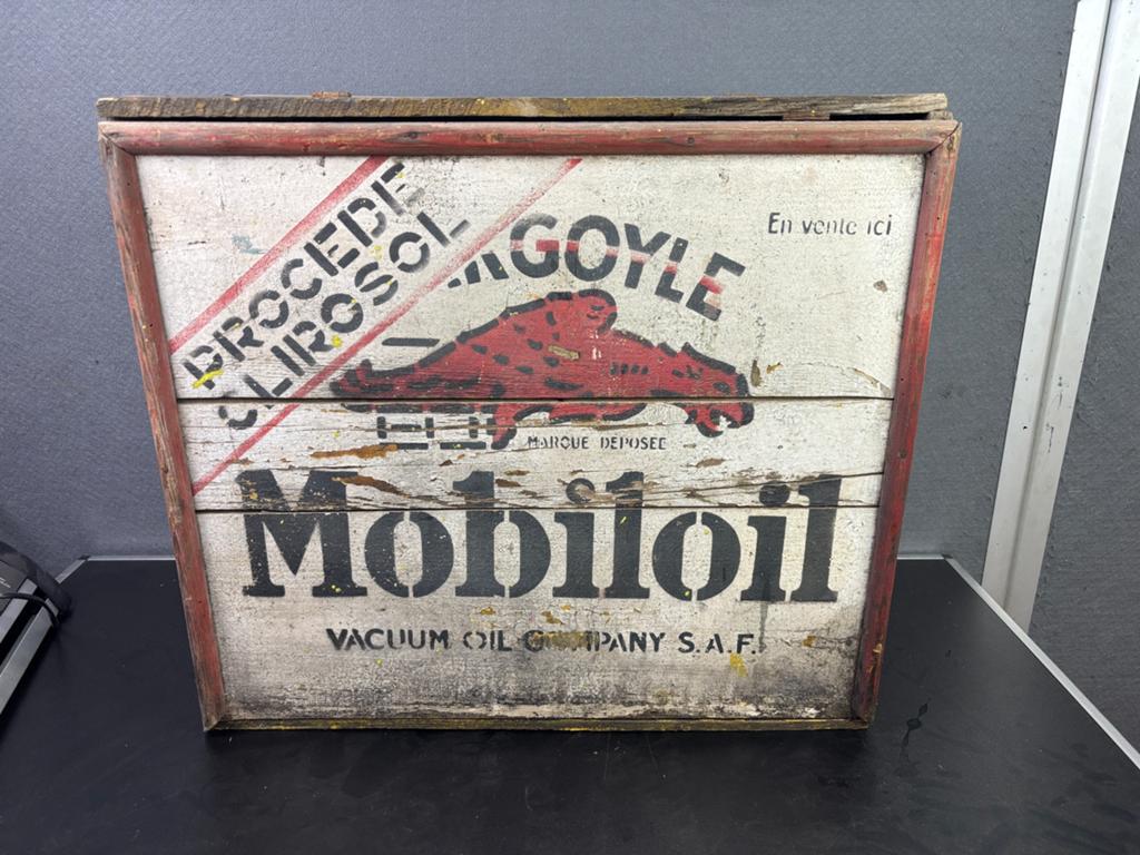 Mobiloil olie kist krat, Gebruikt, ., ., .