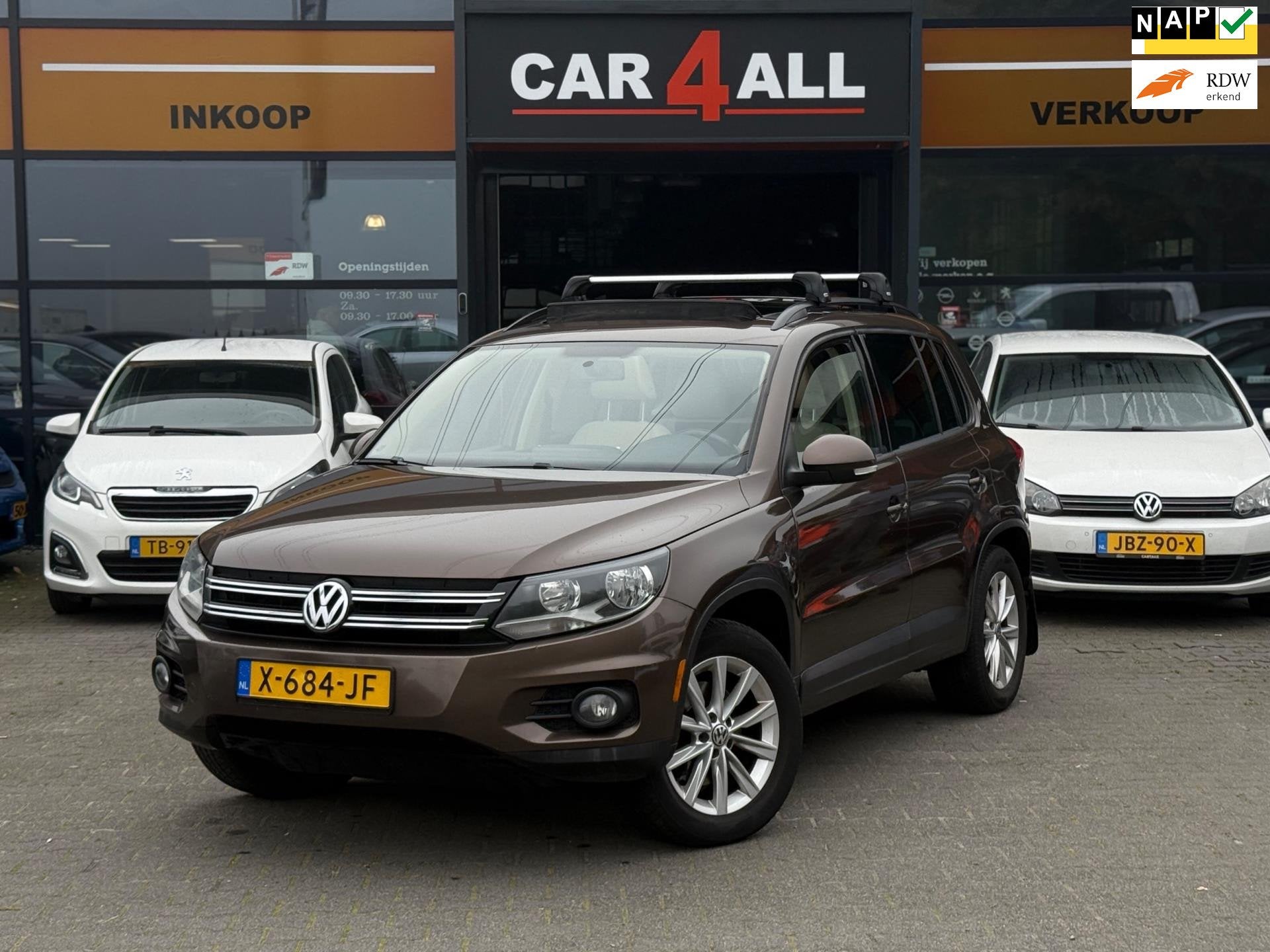 Volkswagen Tiguan 2.0 TSI Sport&Style 4Motion LEDER/PANO/CAM, Auto's, Automaat, Gebruikt, Bedrijf, Vierwielaandrijving