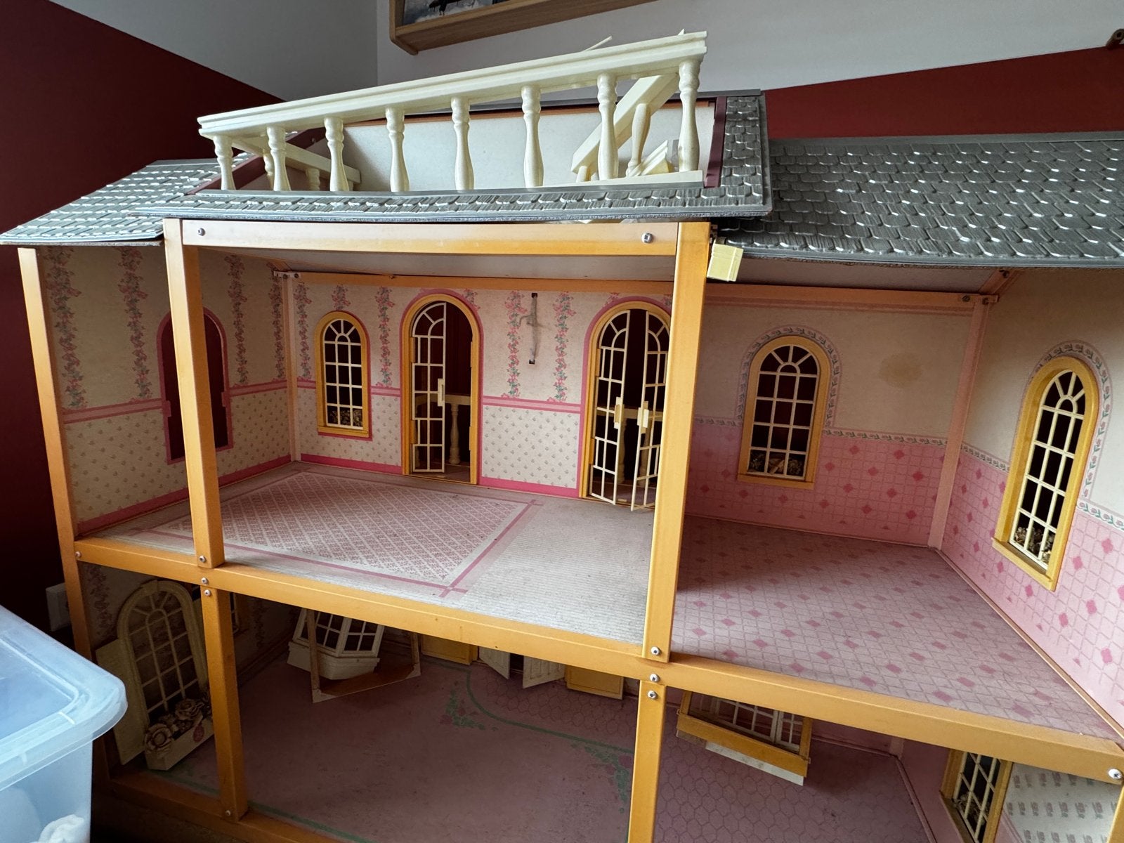 Barbie Droom Poppenhuis Opknapper met veel toebehoren, Ophalen of Verzenden, Gebruikt, Poppenhuis