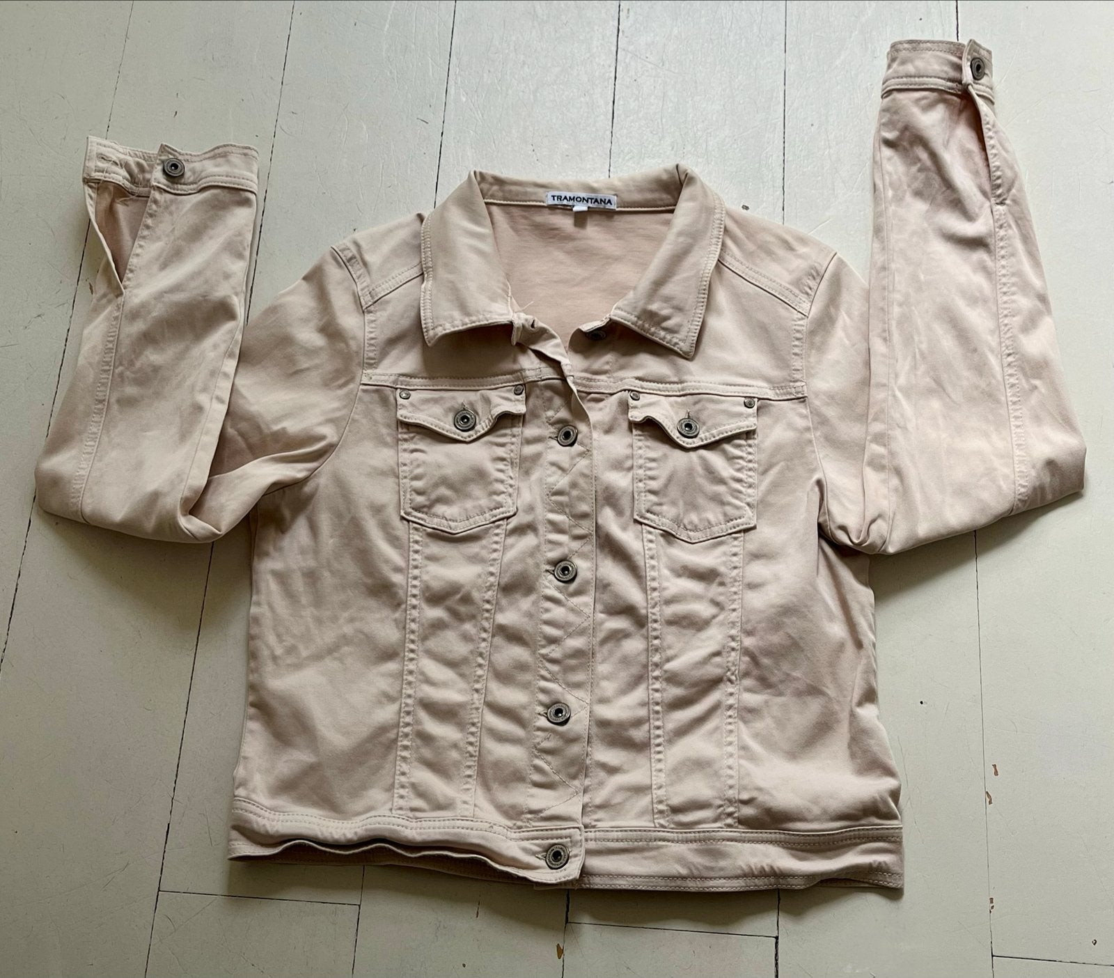 Tramontana zandkleurig jasje/colbertje maat L, Ophalen of Verzenden, Zo goed als nieuw, Maat 42/44 (L), Beige