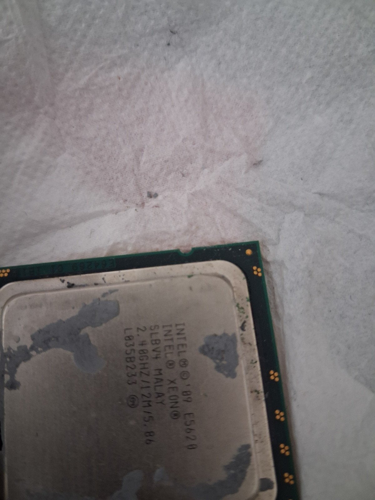 Intel Xeon E5620 Processor - 2.40GHz, 12M Cache 2 stuks, Gebruikt, 4-core, Intel Xeon E5620, LGA 1366