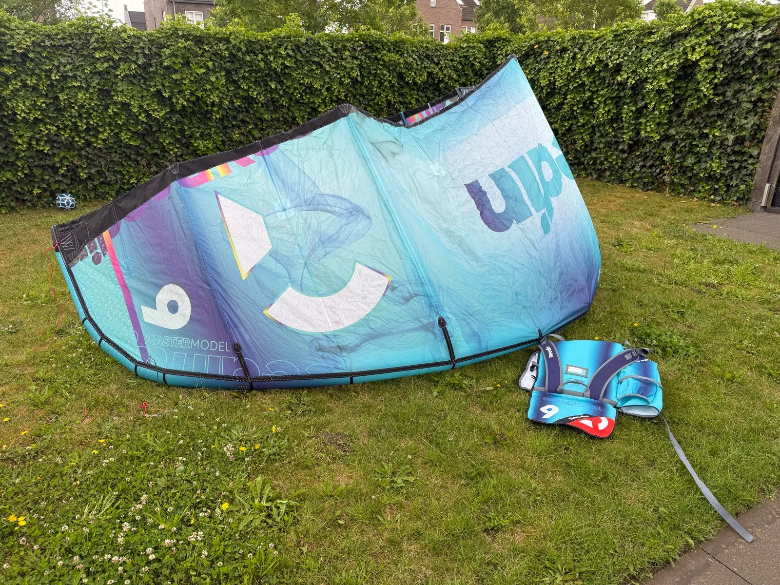 Reedin Mastermodel 9m Kite Only (2026), Watersport en Boten, Kitesurfen, 9 m², Ophalen of Verzenden, Kite, Geen board