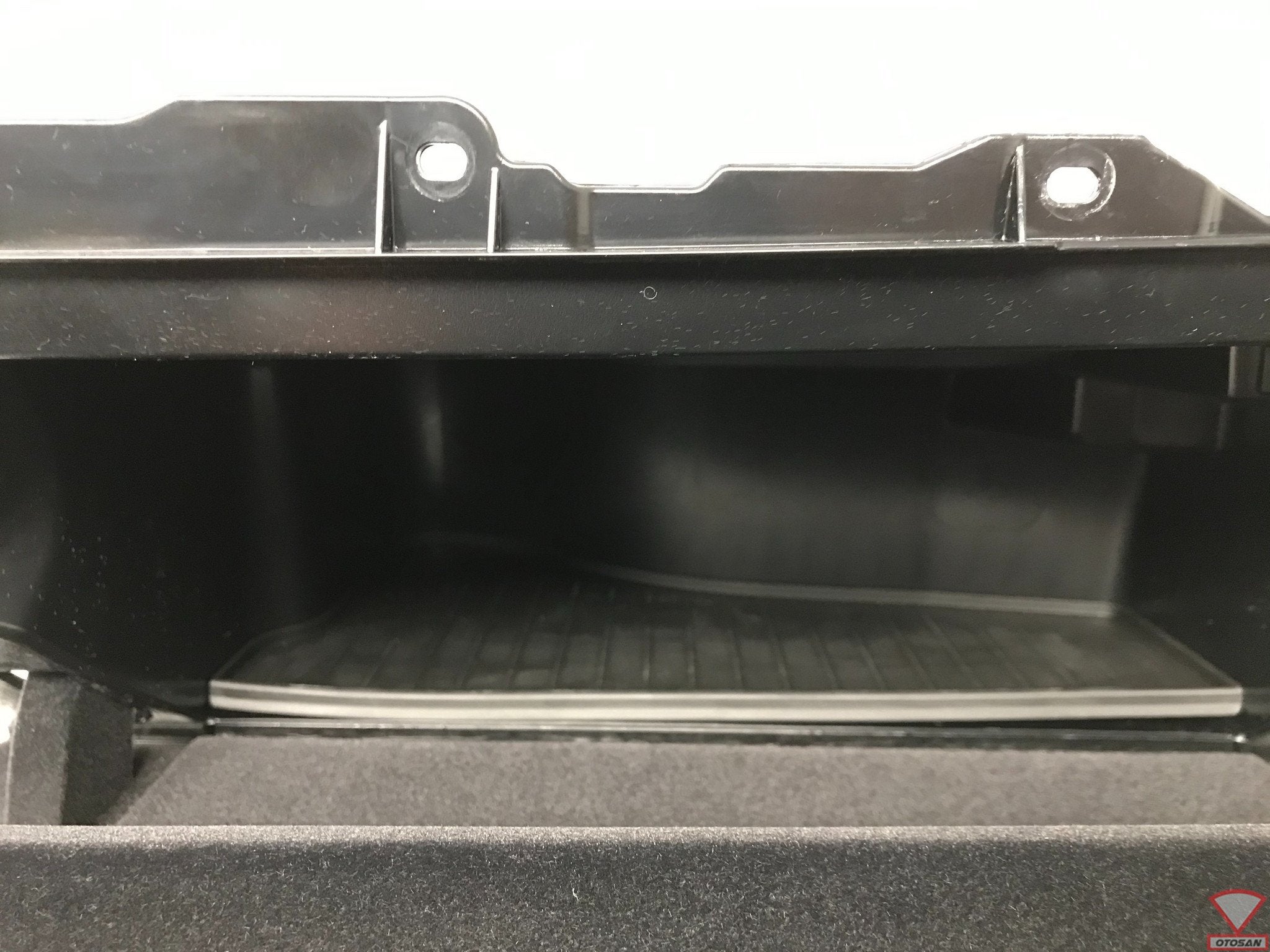 BMW1 Serie F20 LCI Dashboardkastje Handschoenenkastje, Info@fabrikant.eu, Fabrikantstraat 1
1000 AA  Amsterdam, NL, Ophalen of Verzenden