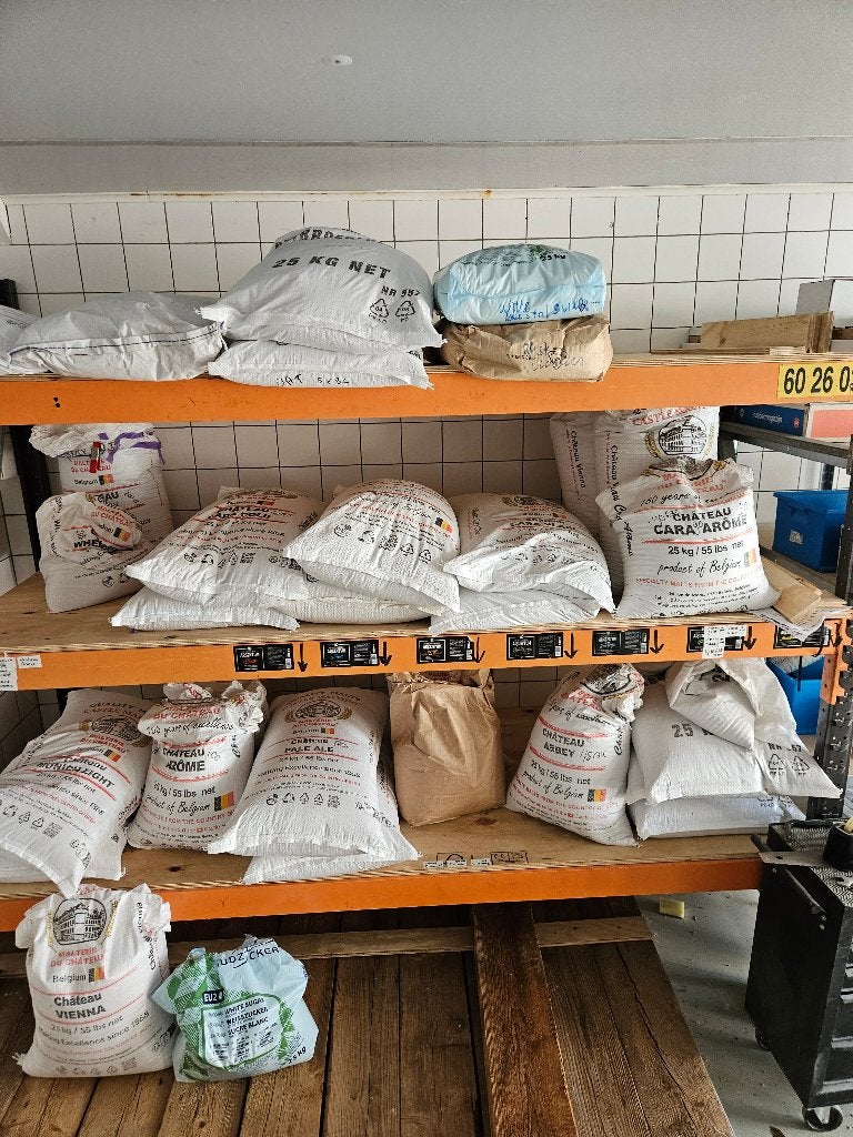 Diverse soorten mout voor bier brouwen, Ophalen, Nieuw