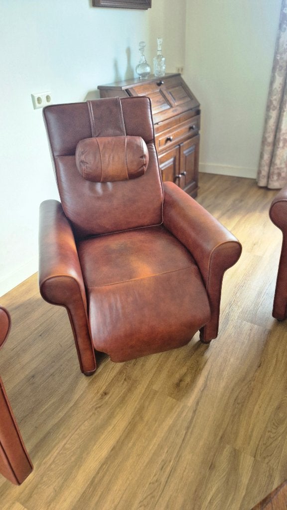 Wel-Fair  fauteuil  incl hoofdkussen., Huis en Inrichting, Fauteuils, Ophalen, Zo goed als nieuw, 50 tot 75 cm, Leer