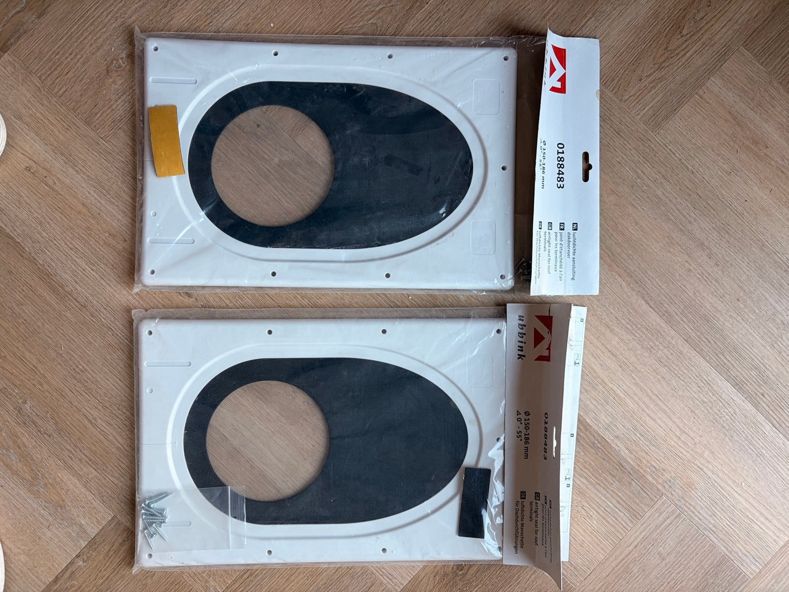 2 ubiflex 150- 186 mm dakdoorvoer aansluiting, Ophalen, Nieuw, Afzuiger