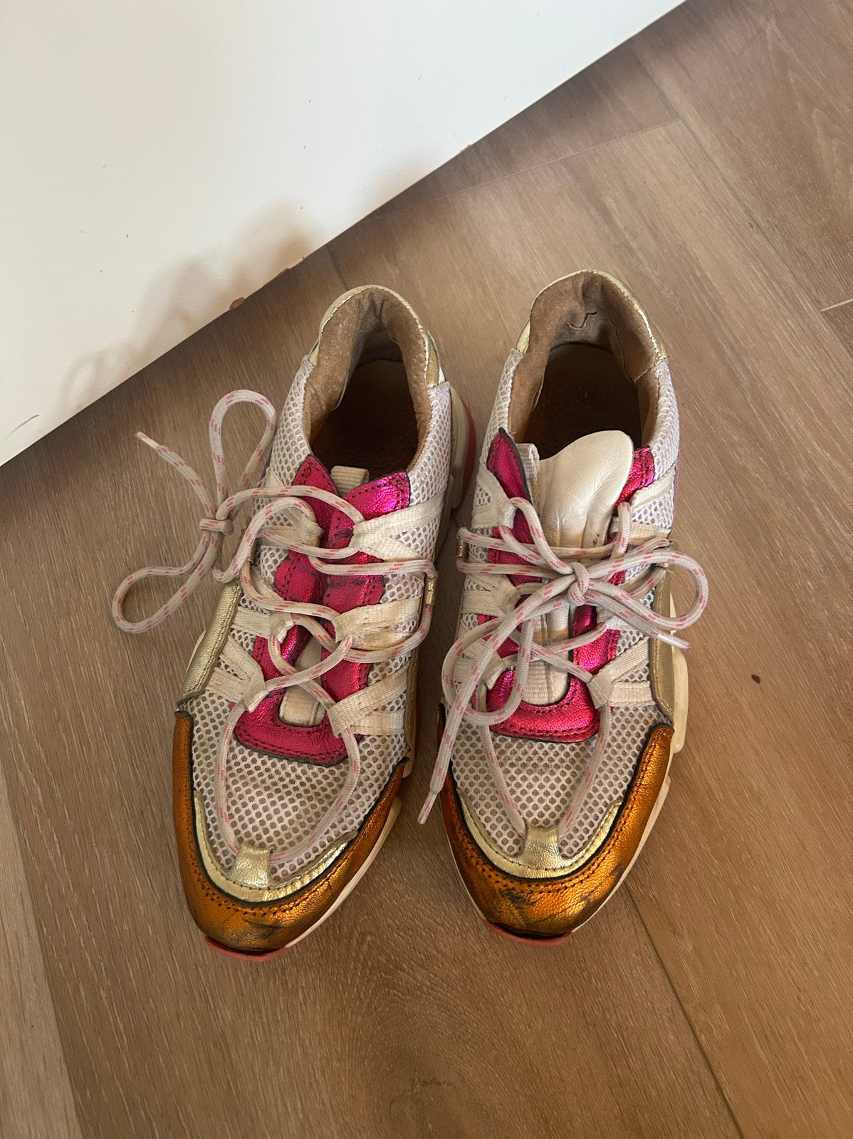 DWRS sneakers maat 39, Ophalen of Verzenden, Gedragen, Overige kleuren, Sneakers of Gympen