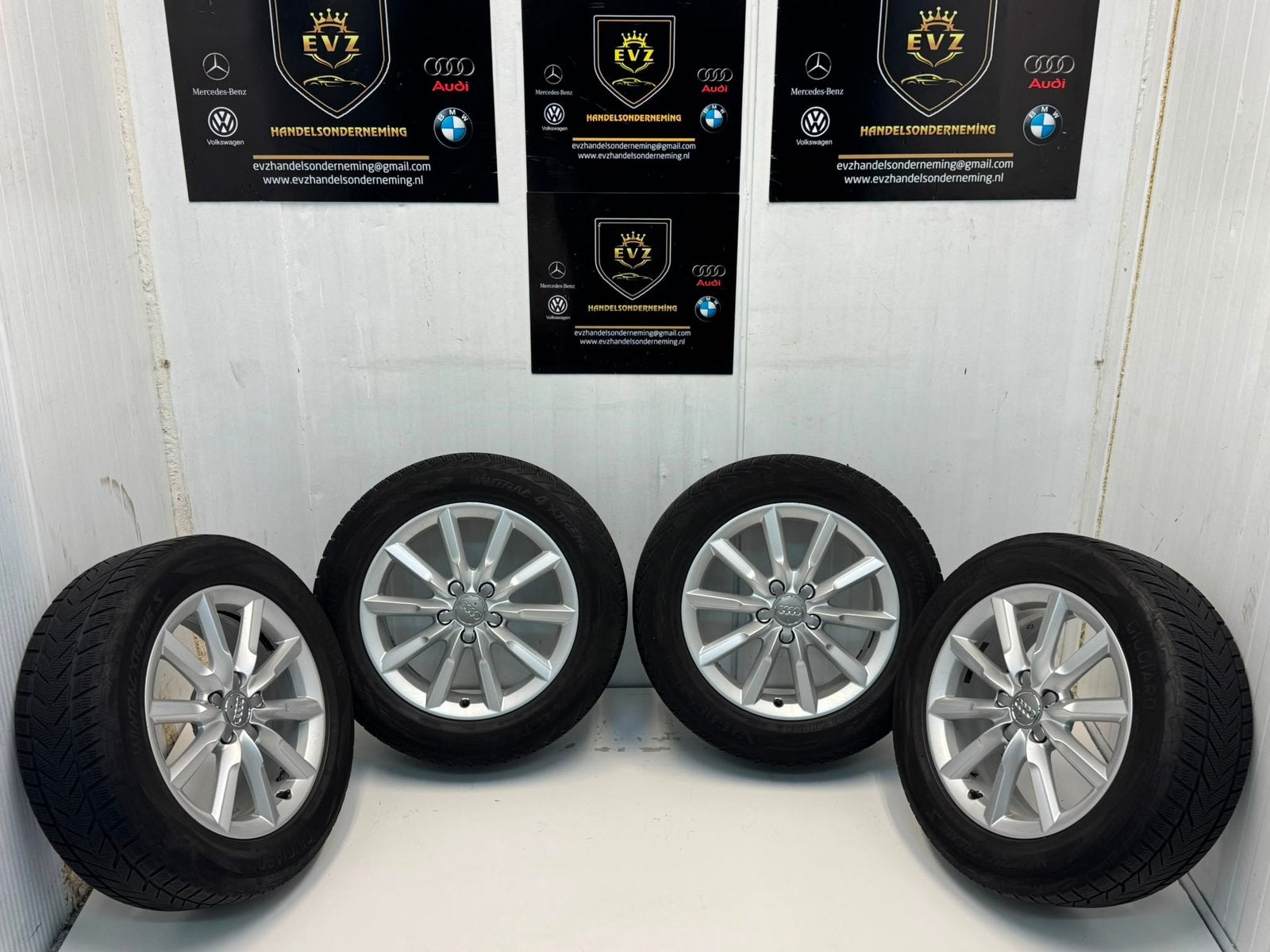 Org. Audi Q3 17 inch velgen met winterbanden 5x112, Gebruikt, Banden en Velgen, 17 inch, 235 mm