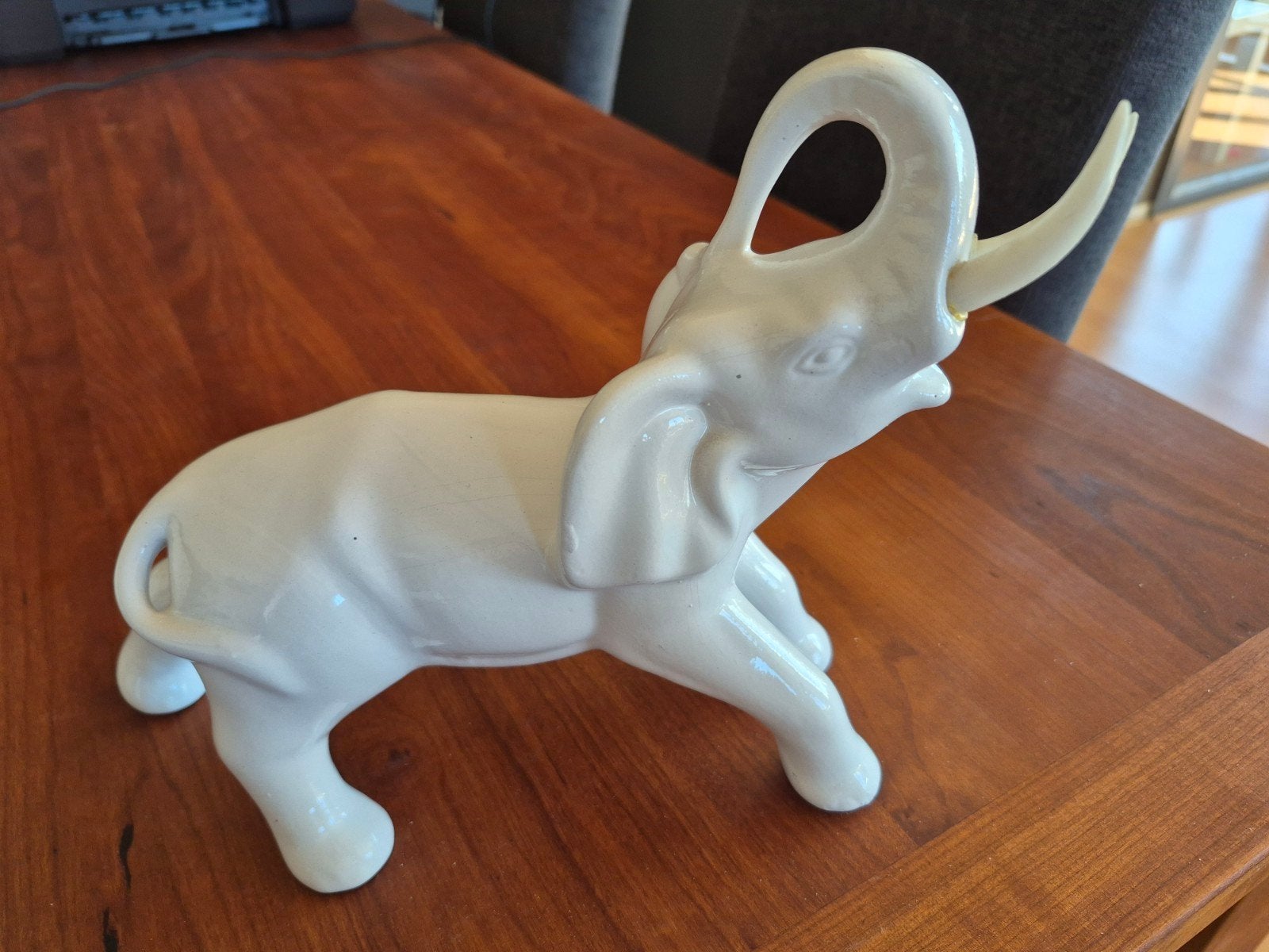Mooi beeld Olifant, Verzamelen, Beelden en Beeldjes, Ophalen of Verzenden, Zo goed als nieuw, Dier