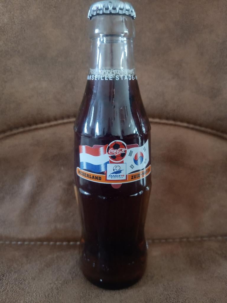 Coca-Cola WK 1998 Flesje Nederland - Zuid-Korea, Verzamelen, Merken en Reclamevoorwerpen, Ophalen of Verzenden, Zo goed als nieuw