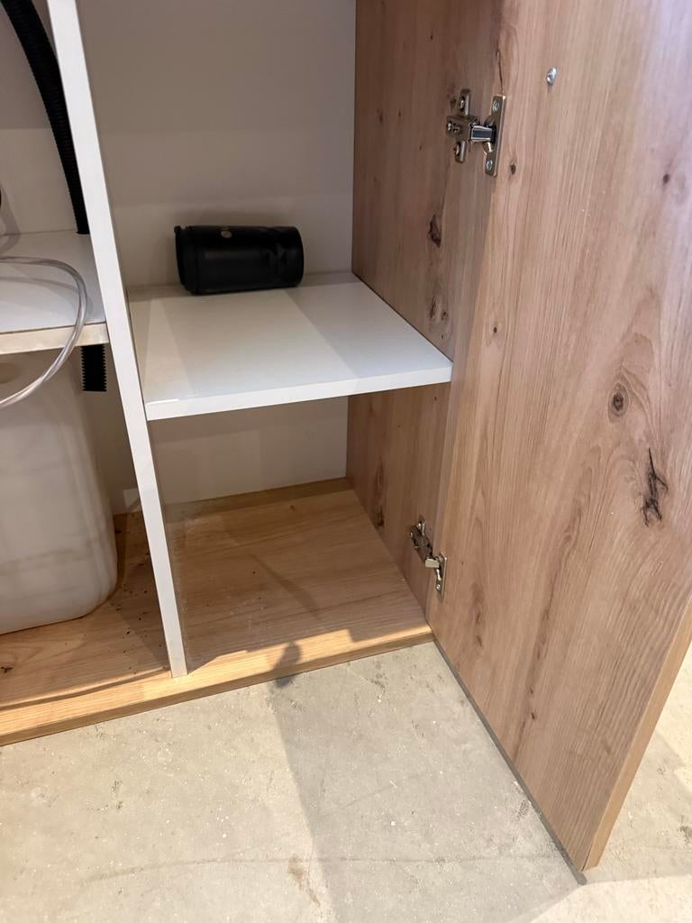 Compacte wastafel met elektrische kraan voor camper/caravan, Ophalen, Zo goed als nieuw