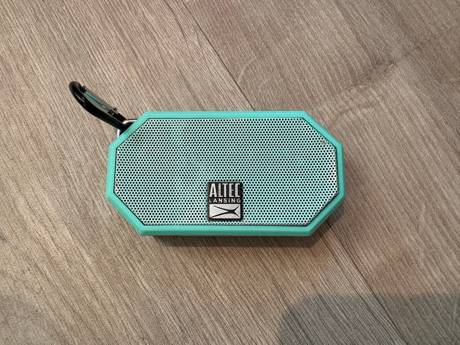 Altec Lansing Turquoise Draagbare Bluetooth Speaker, Overige merken, Gebruikt, Ophalen of Verzenden, Draagbare speaker